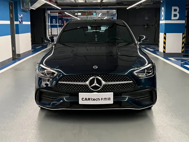 Mercedes-Benz C-Class — Фото автомобиля 2