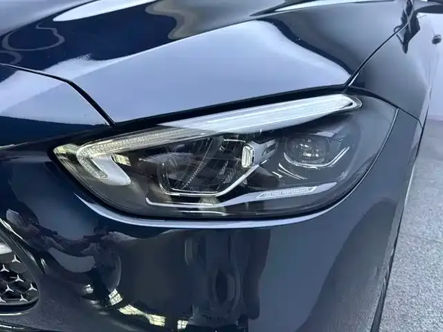 Mercedes-Benz C-Class — Фото автомобиля 2