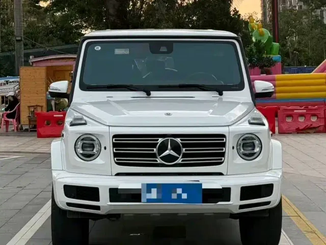 Mercedes-Benz G-Class — Фото автомобиля 2
