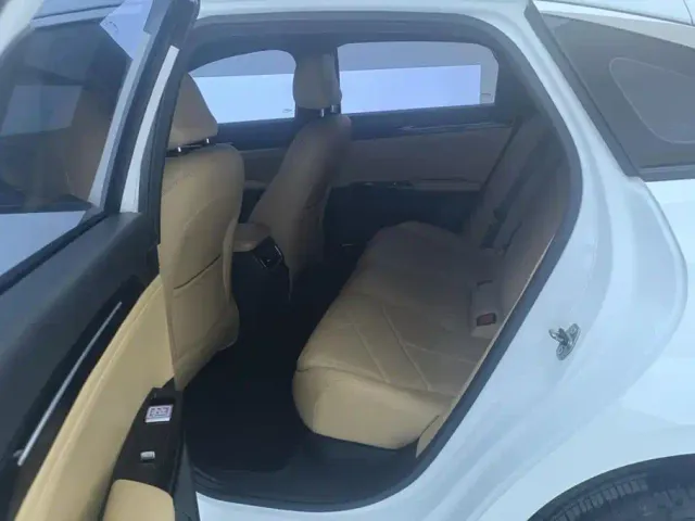 Geely Galaxy L6 — Фото автомобиля 11
