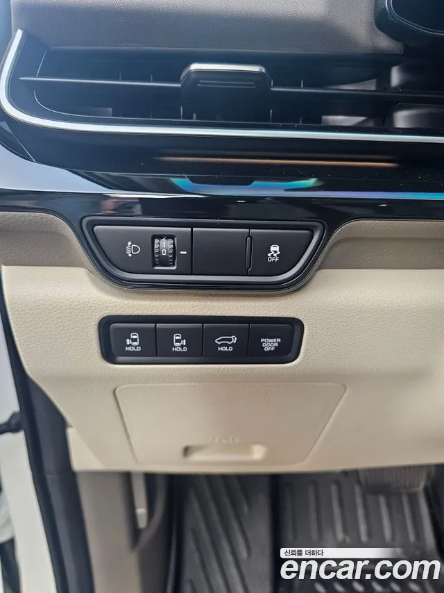 Kia Canival Новый Carnival 4 поколение Дизель 7 мест Signature — Фото автомобиля 9