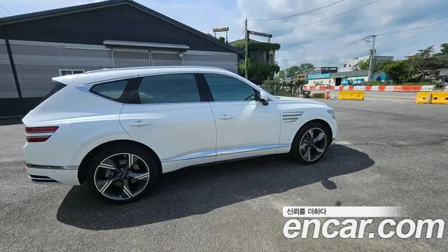Genesis GV80 — Фото автомобиля 20