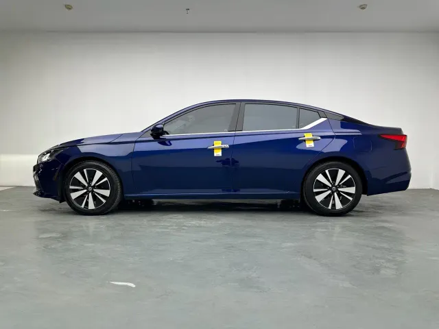Nissan Teana — Фото автомобиля 19