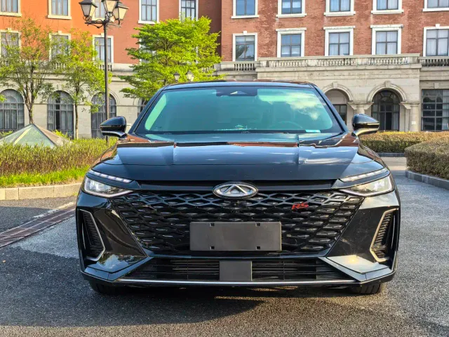 Chery Arrizo 8 — Фото автомобиля 2