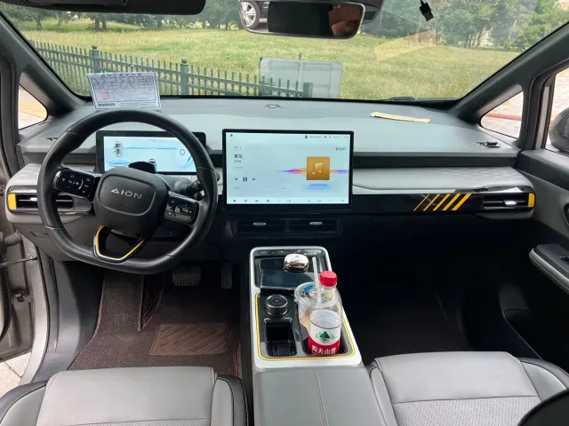 GAC Aion Y — Фото автомобиля 10