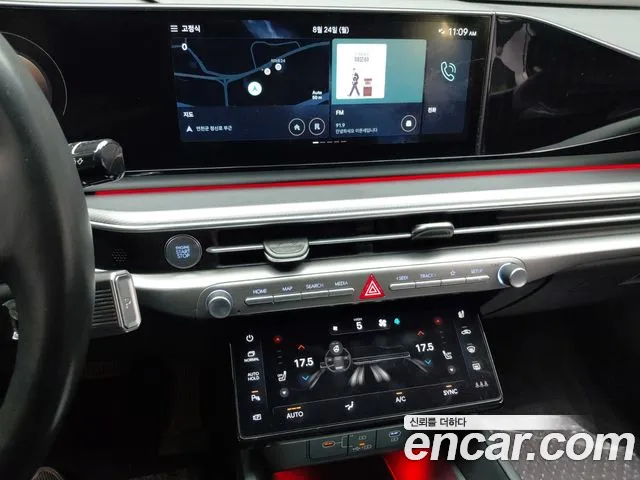 Hyundai Grandeur Grandeur (GN7) 2.5 Бензин 2WD — Фото автомобиля 13