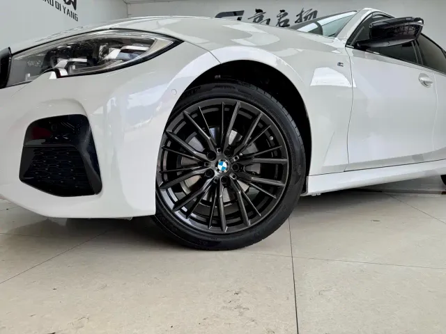BMW BMW 3 Series 2022 325Li M Sport Shadow Edition — Фото автомобиля 20