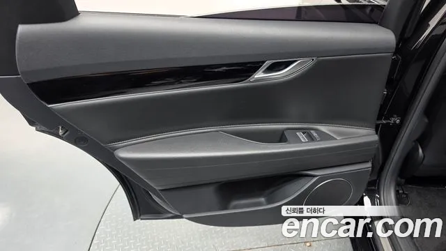 Genesis G80 RG3 — Фото автомобиля 14