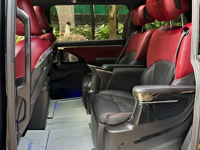 GAC Trumpchi M8 — Фото автомобиля 8