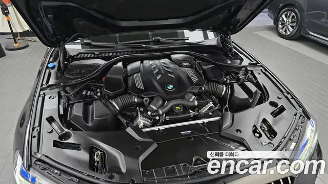 BMW 5 Series G30 — Фото автомобиля 9
