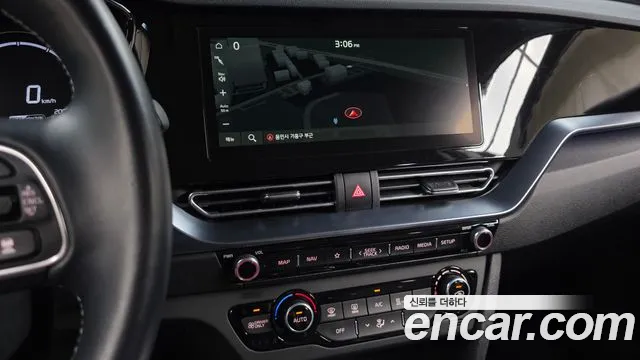 Kia Niro Niro Plus Earth — Фото автомобиля 14