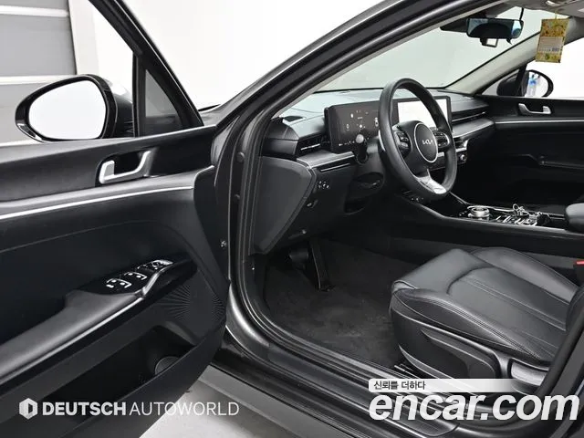 Kia K5 Generation 3 — Фото автомобиля 11