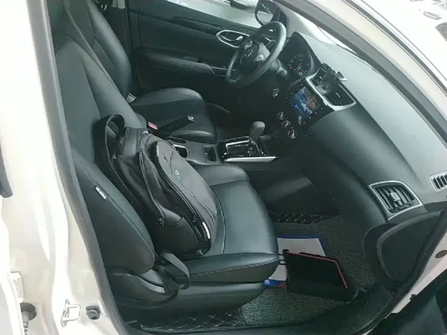 Nissan Sylphy — Фото автомобиля 24
