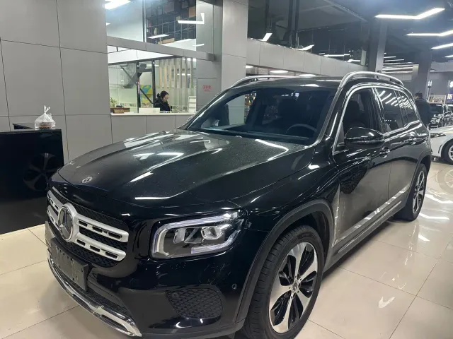 Mercedes-Benz GLB-Class — Фото автомобиля 2