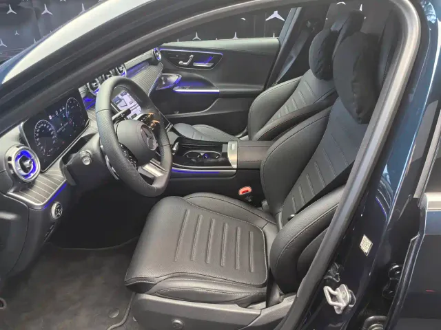 Mercedes-Benz C-Class — Фото автомобиля 4