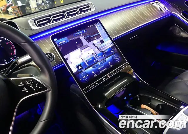 Mercedes-Benz S-Class — Фото автомобиля 16