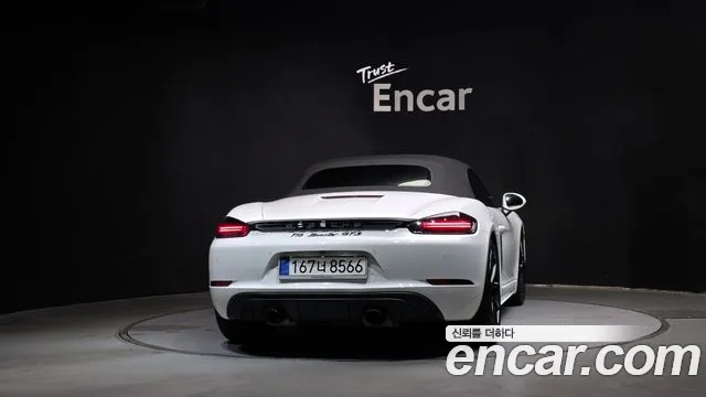Porsche 718 — Фото автомобиля 4