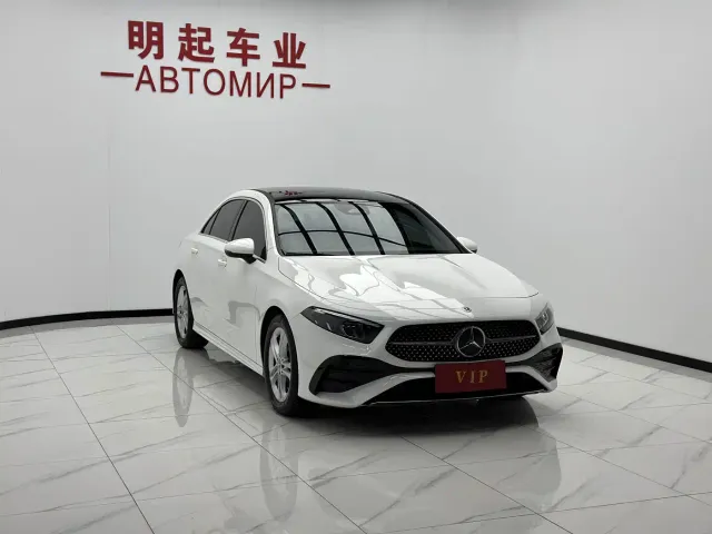 Mercedes-Benz A-Class — Фото автомобиля 3