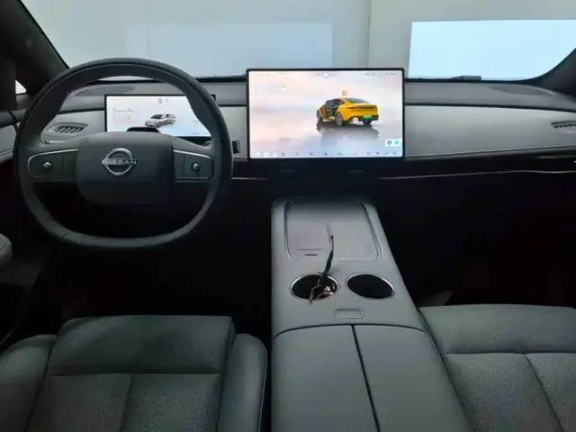 Nissan N7 — Фото автомобиля 12