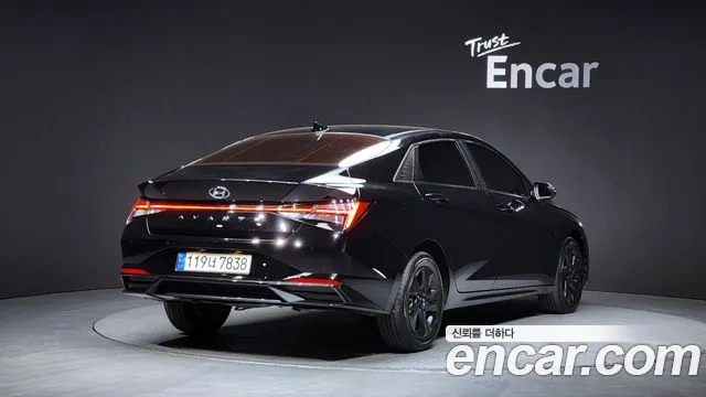 Hyundai AVANTE Avante (CN7) — Фото автомобиля 2