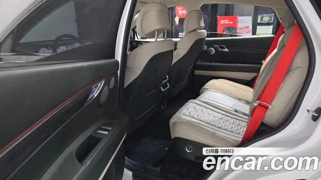 Genesis GV80 — Фото автомобиля 24