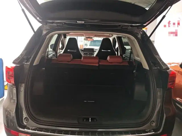 Changan CS75 — Фото автомобиля 18