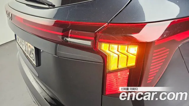 Kia Seltos New — Фото автомобиля 8