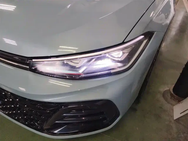 Volkswagen Passat — Фото автомобиля 23