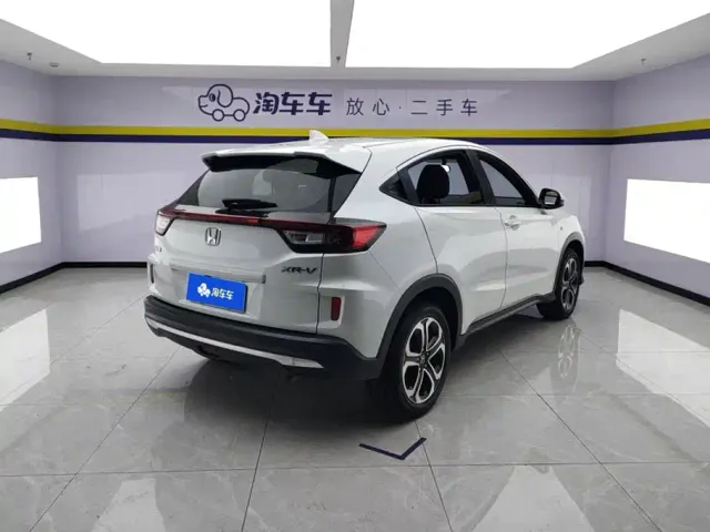 Honda XR-V — Фото автомобиля 3