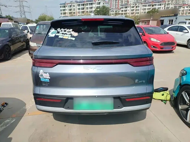 BYD Song Pro — Фото автомобиля 5