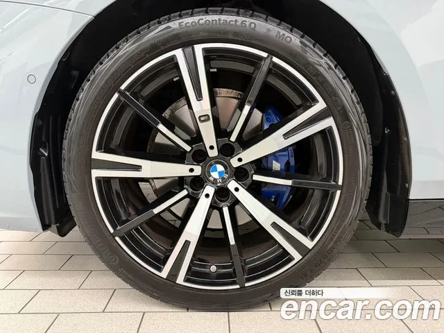 BMW 5 Series G60 — Фото автомобиля 5