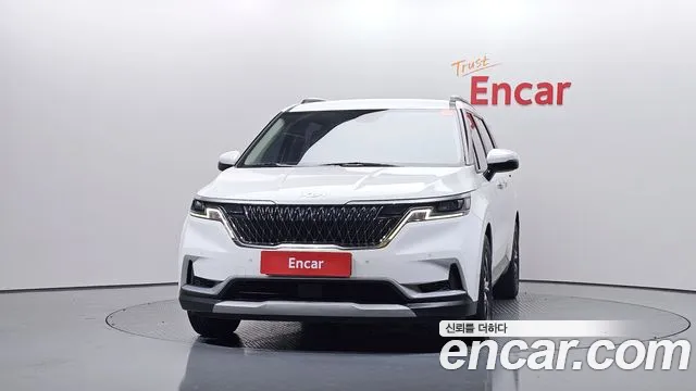 Kia Canival Carnival 4 поколение Бензин 9 мест Prestige — Фото автомобиля 3