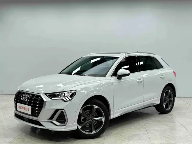 Audi Q3 — Фото автомобиля 2