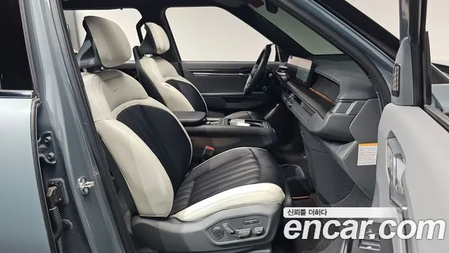 Kia EV9 — Фото автомобиля 26