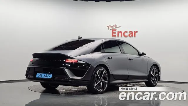 Hyundai Ioniq6 Long Range AWD — Фото автомобиля 2