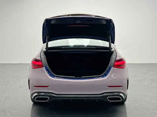 Mercedes-Benz C-Class — Фото автомобиля 7