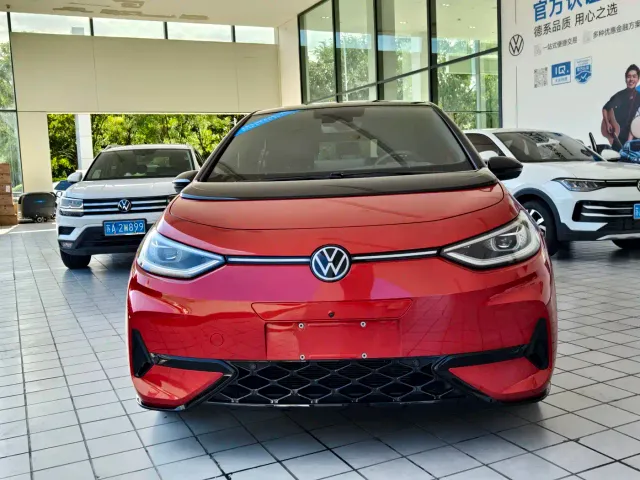Volkswagen Volkswagen ID.3 2026 Smart Edition Ultimate GTX Package — Фото автомобиля 4