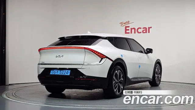 Kia EV6 Long Range — Фото автомобиля 2