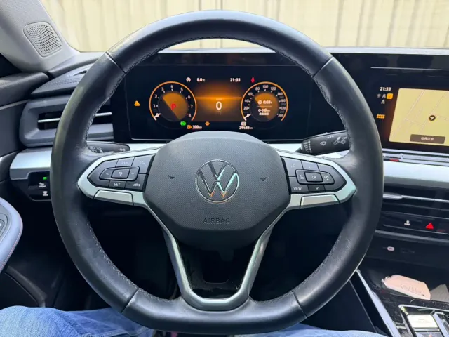 Volkswagen Lamando — Фото автомобиля 7