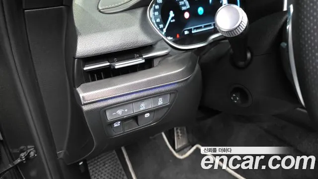 Genesis G80 Бензин 2.5 турбо AWD — Фото автомобиля 24