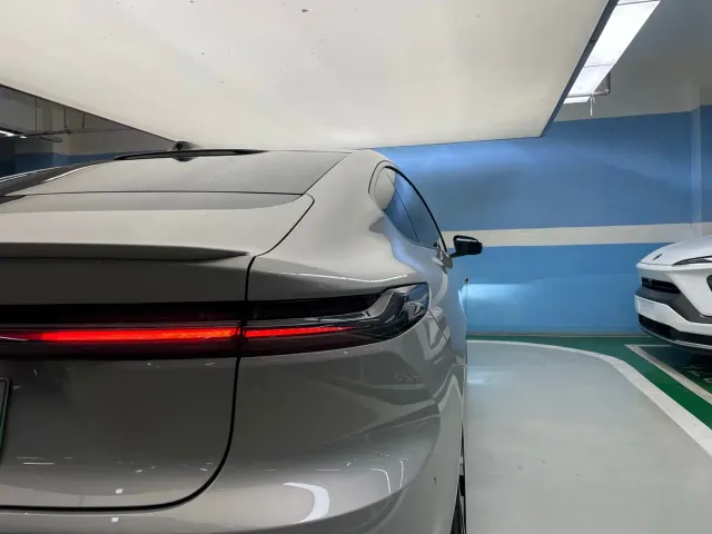 Nio ET7 — Фото автомобиля 9