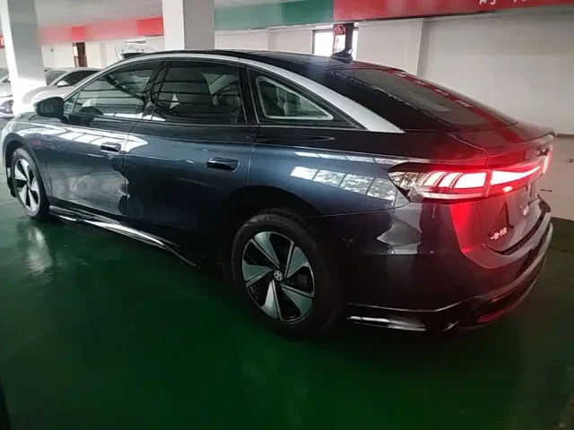 Volkswagen ID.7 Vizzion — Фото автомобиля 4