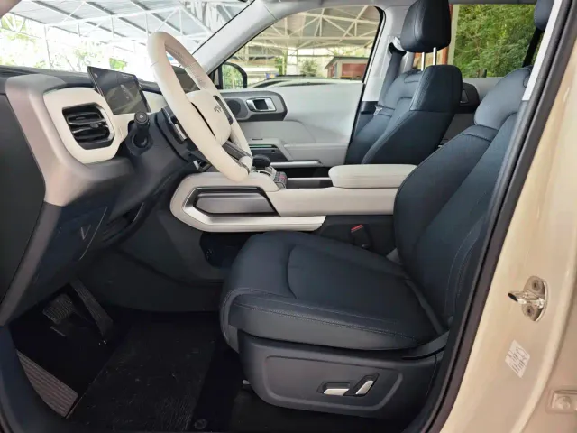 BYD FangChengBao Titanium 3 — Фото автомобиля 10