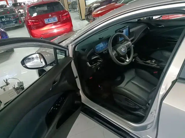 Buick Velite 6 — Фото автомобиля 15