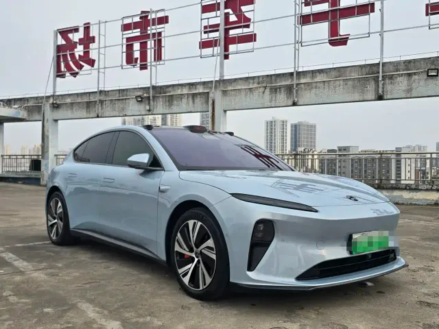 Nio ET5 — Фото автомобиля 3