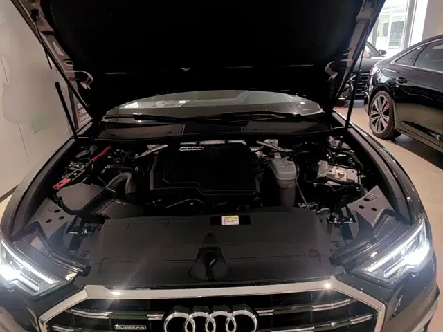 Audi A6L — Фото автомобиля 19