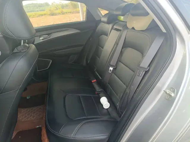 Geely Geometry A — Фото автомобиля 14
