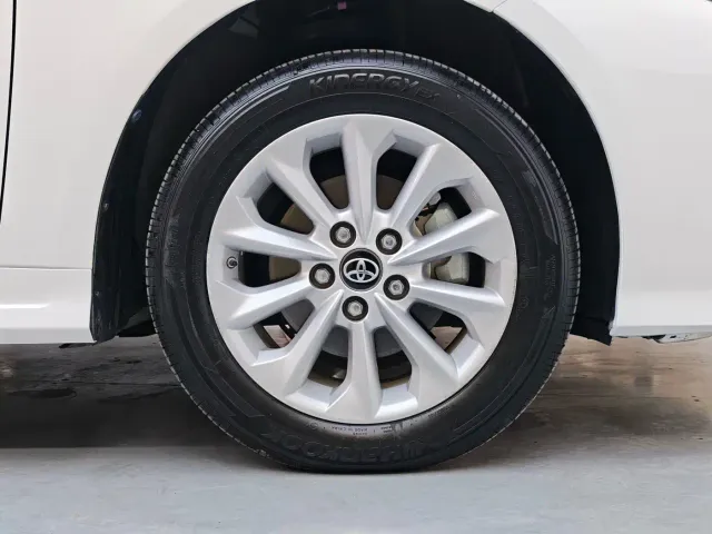 Toyota Corolla — Фото автомобиля 12