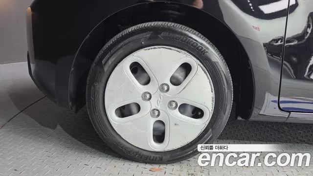 Kia RAY Новый Kia Ray Фургон — Фото автомобиля 5