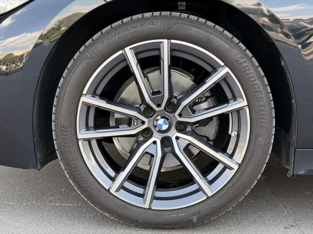 BMW 3 Series — Фото автомобиля 10